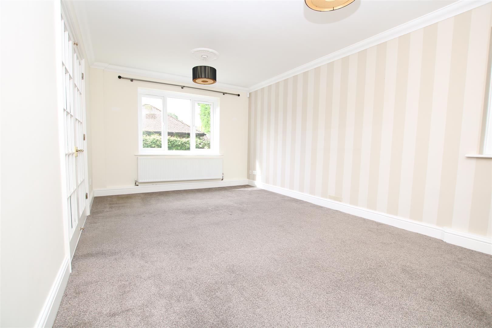 Lakeside Drive, Southwater, Horsham